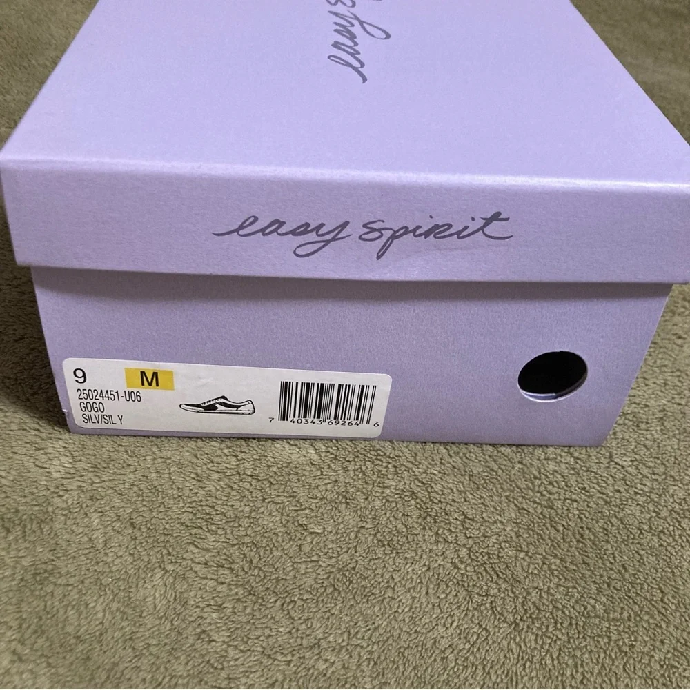 NIB Easy Spirit Gogo Sneaker Size 9M
